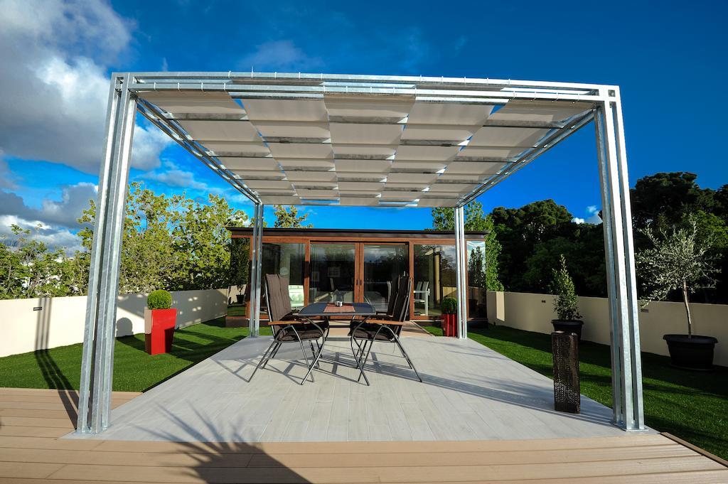 Feel Good Penthouse With Jacuzzi