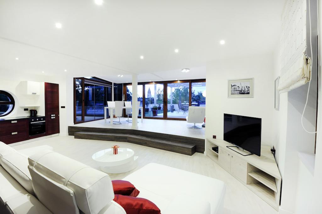 Apartment Feel Good Penthouse With Jacuzzi